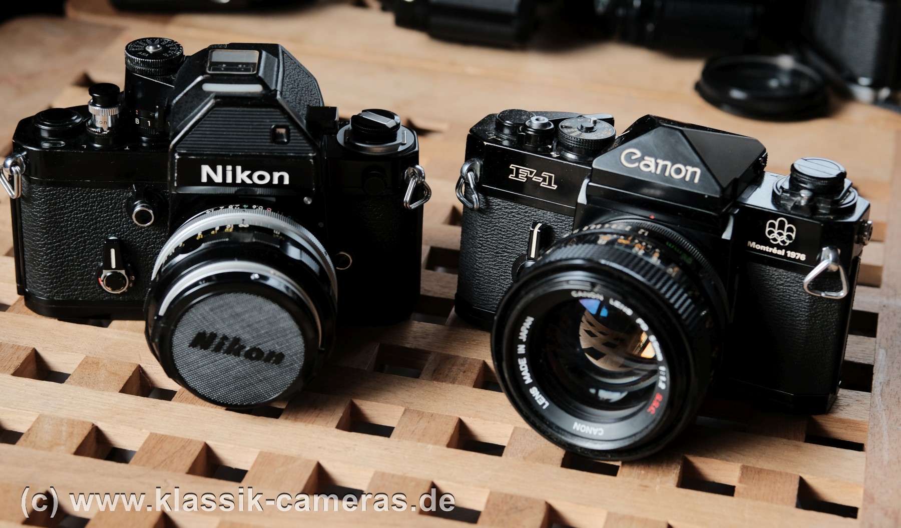 Nikon F2S, Canon F-1