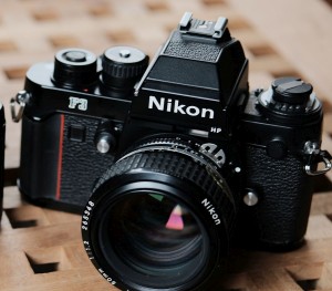 Nikon F3 --
                LINK