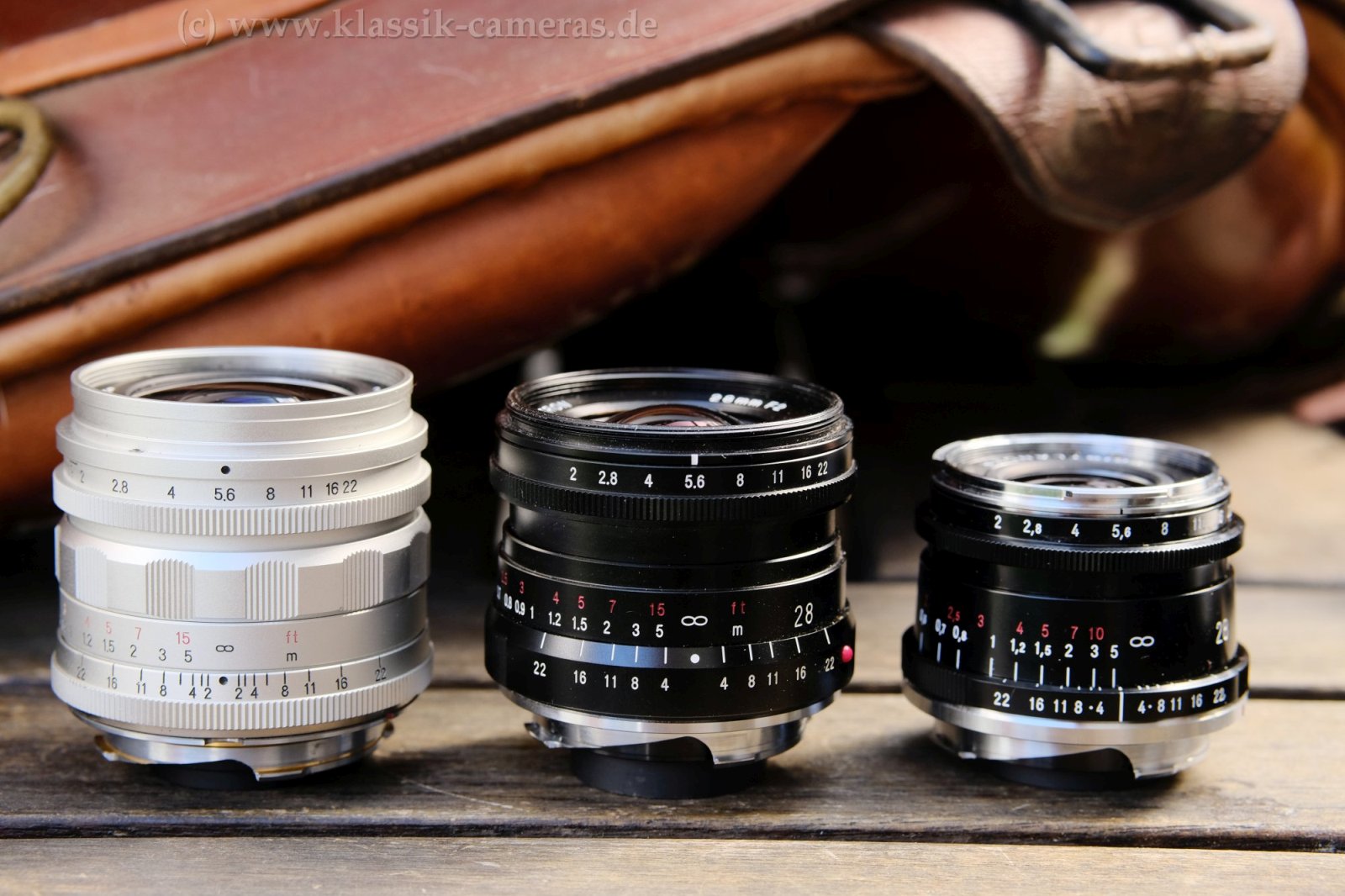 Fast 28mm Voigtländer
        lenses (1)